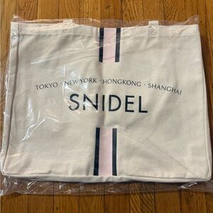 Snidel Tote Bag